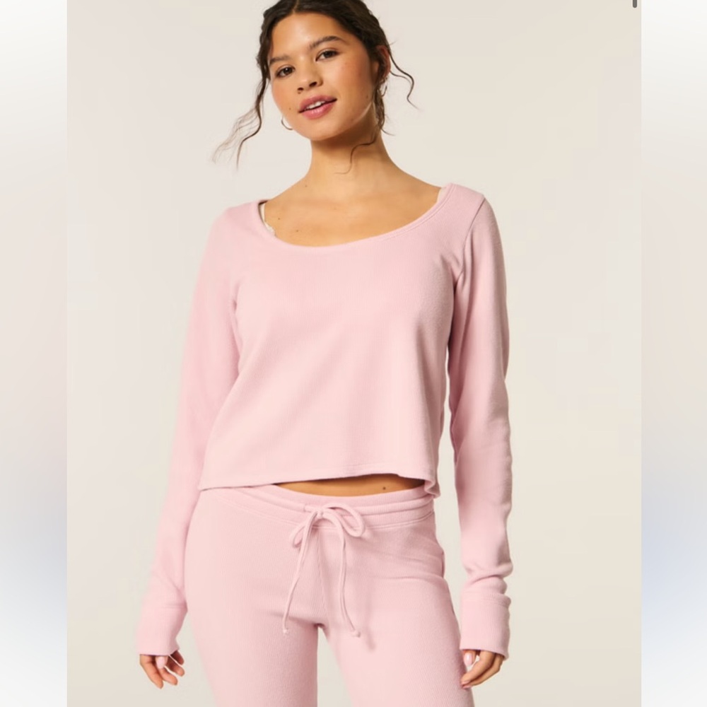 Hollister Gilly Hicks Always Cozy Waffle Long-Sleeve Scoop Top light lilac